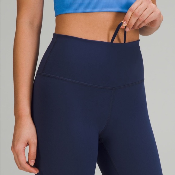 LULULEMON navy blue capris leggings - Picture 2 of 5